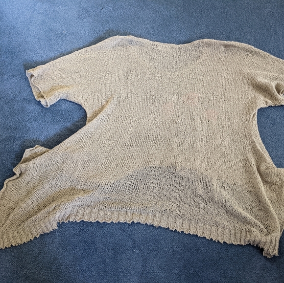 MUZA Top - Picture 3 of 4